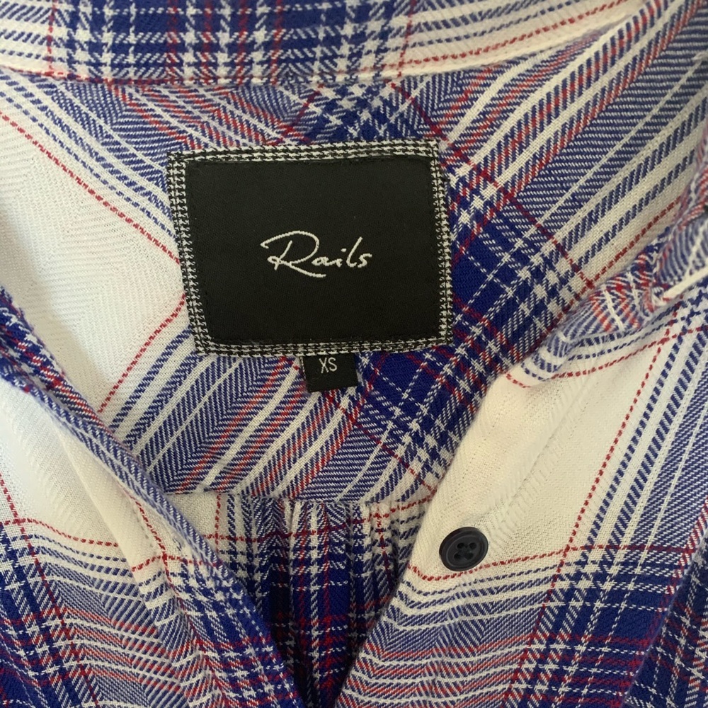 RAILS SLEEVELESS FLANNEL TOP - Picture 2 of 3
